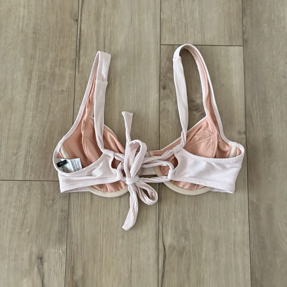J. Crew Bikini Top 38D Baby Pink Ribbed Cross-Back Underwire BE810